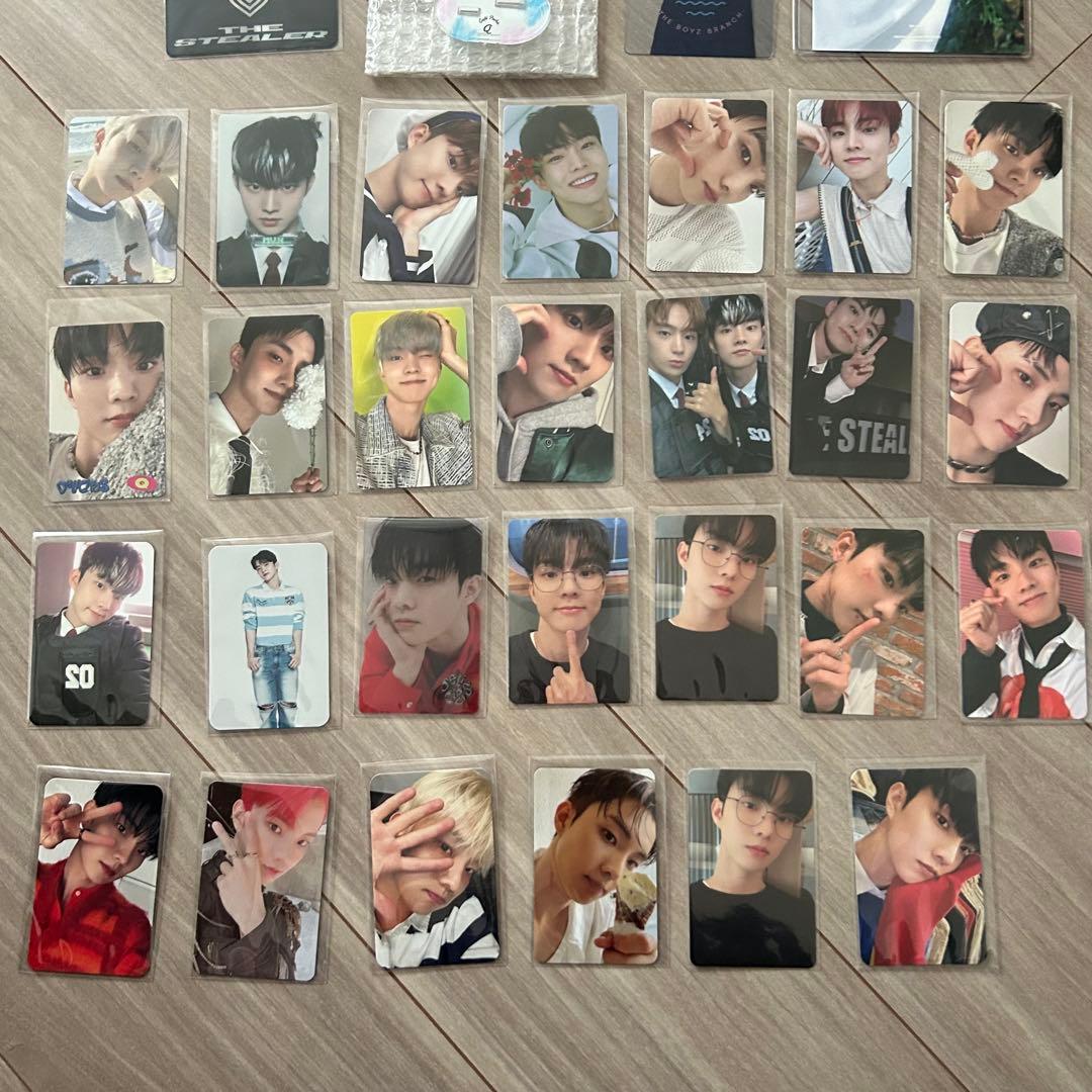 THE BOYZ Q キュー トレカ アクスタ まとめ売り - メルカリ