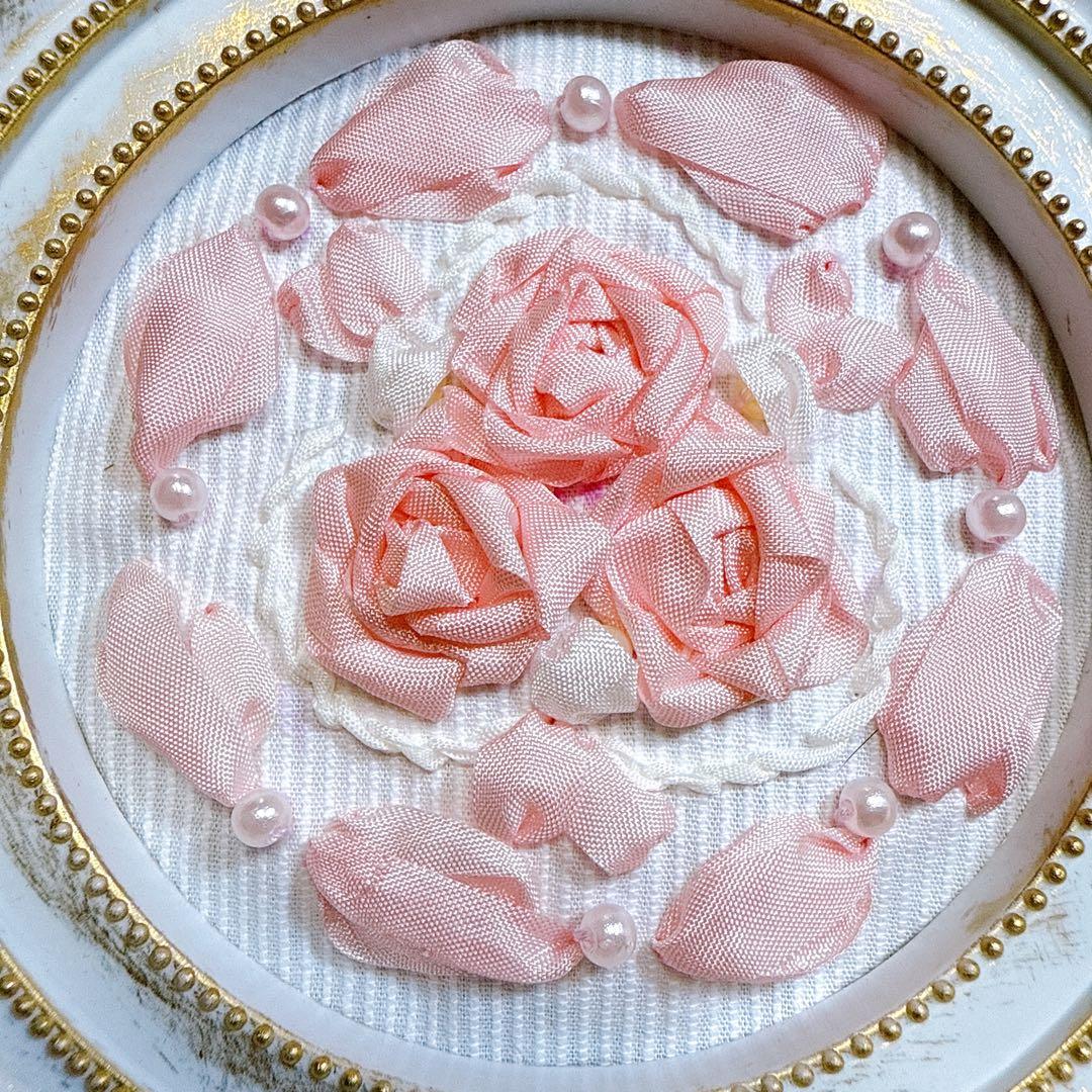 リボン刺繍フレーム♡ストロベリークリームショートケーキ￤ギフトにも