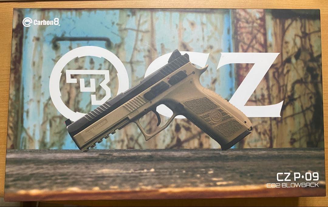 Carbon8(カーボネイト) CZ P09 CO2 TANカラー Carbon8 CZ P09 TAN CO2 ブローバックガン【STGA認定】 | エアガン