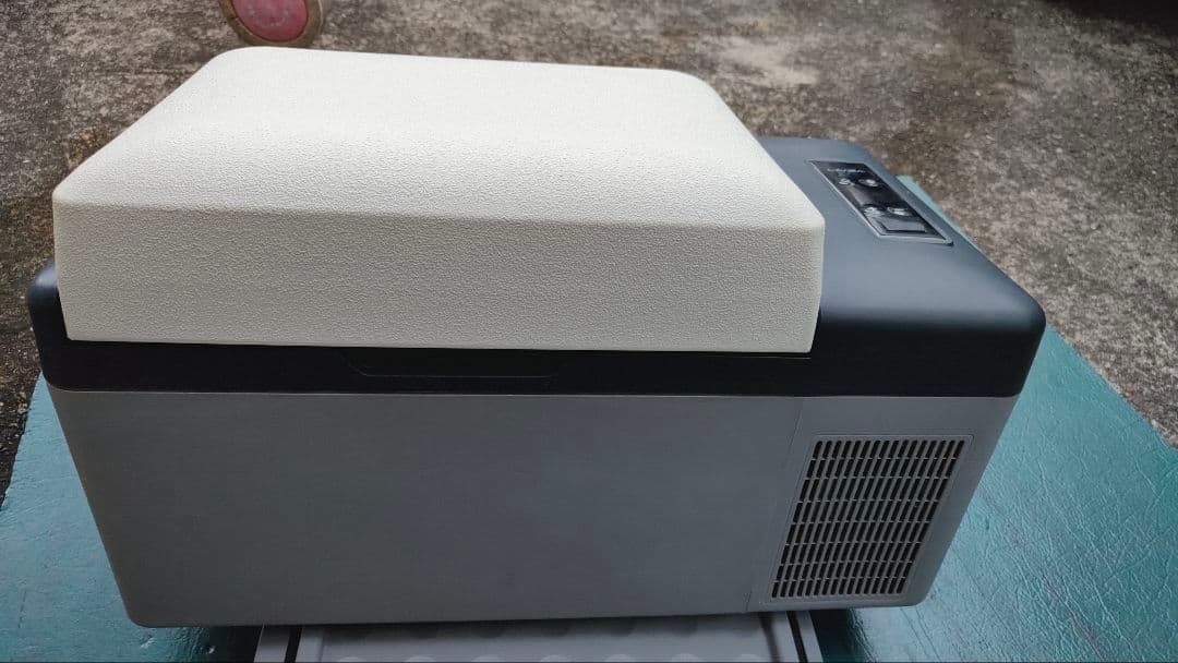 あ*ん様 ポータブル冷凍冷蔵庫 ユアサプライムス.com｜ユアサプライムス ポータブル冷蔵庫 冷凍庫 12L