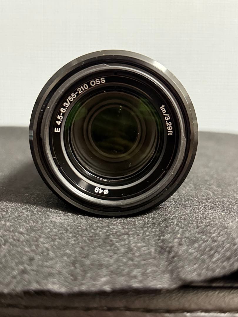 ソニー E 55-210mm F4.5-6.3 OSS レンズ(社外ケース付き)