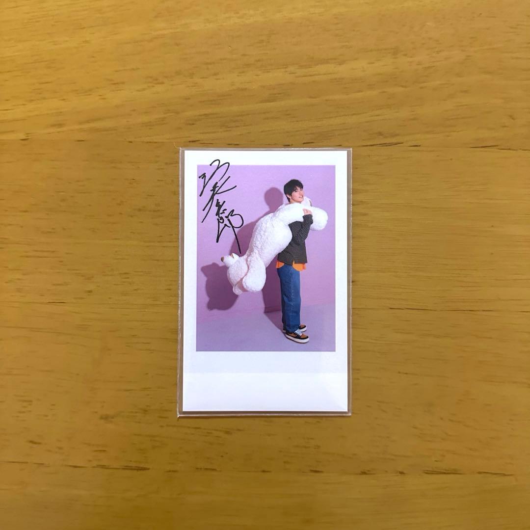 前田拳太郎 写真集 『藍色』 サイン入りチェキ風カード - メルカリ