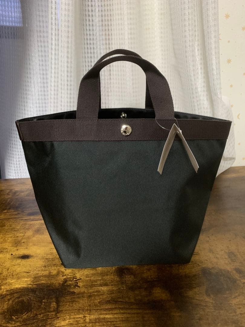 M*⃛様 新品エルベシャプリエ 707c ブラック舟形 トートバッグ Mサイズ