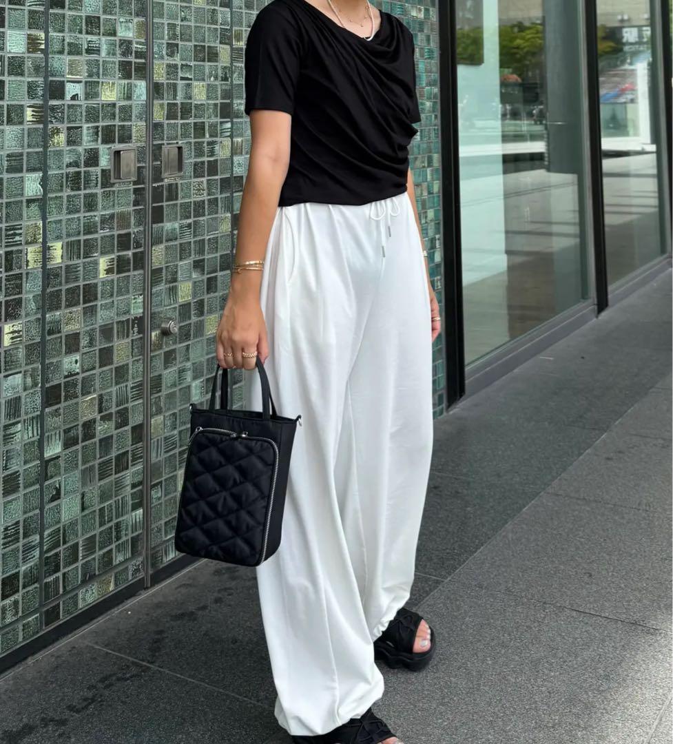 soleile《ポケットショルダー》★ブラック★撥水バッグ★新品未使用★