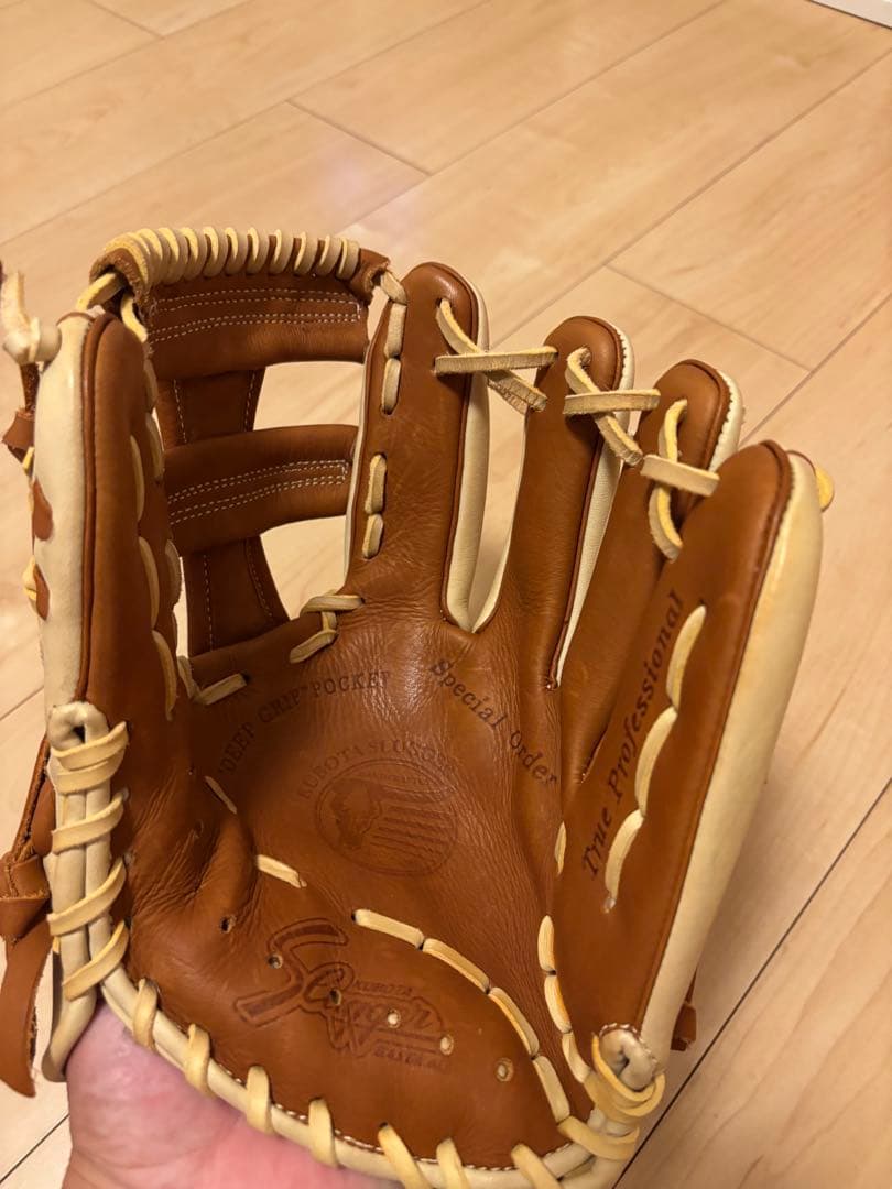 Slugger 軟式グローブ 大人用 ブラウン/クリーム