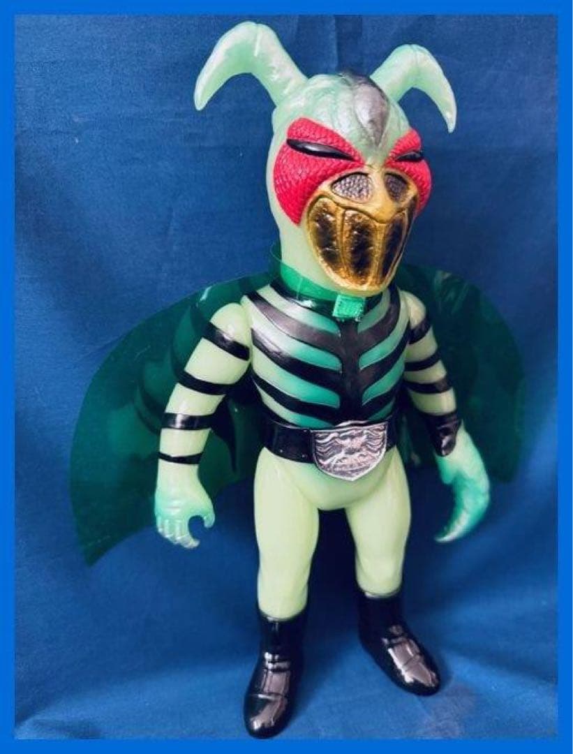 ☆メディコム・トイ 東映レトロソフビ 仮面ライダー カマキリ男（新色