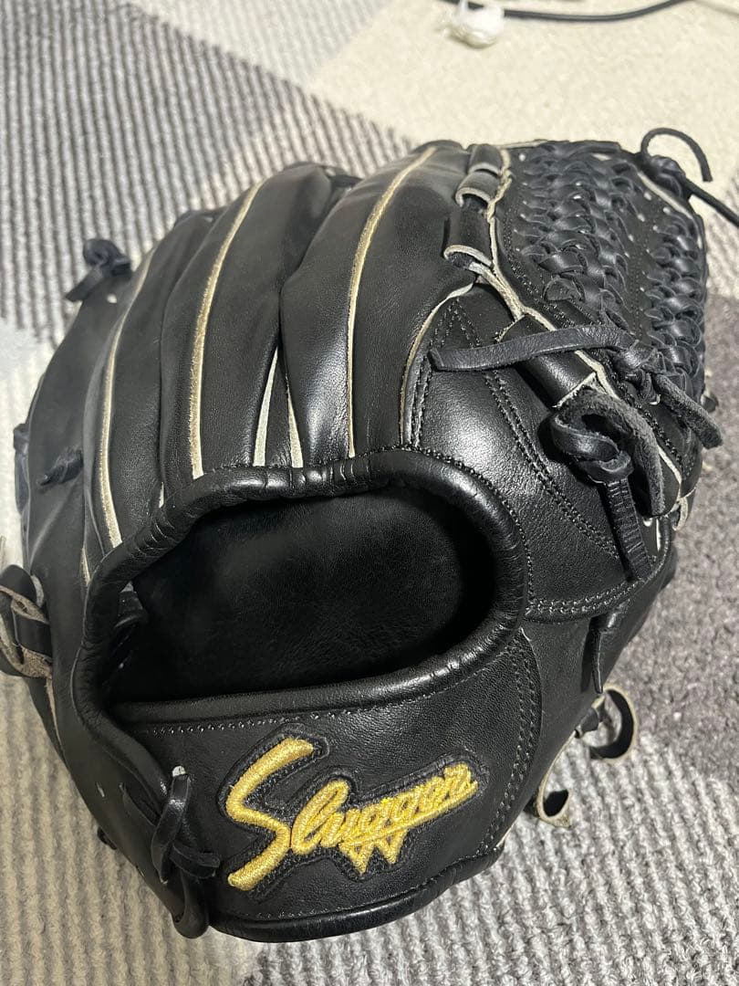 久保田スラッガー グローブ 黒 久保田スラッガー 軟式グローブ | 内野手用 ブラック×トレンチ - 野球