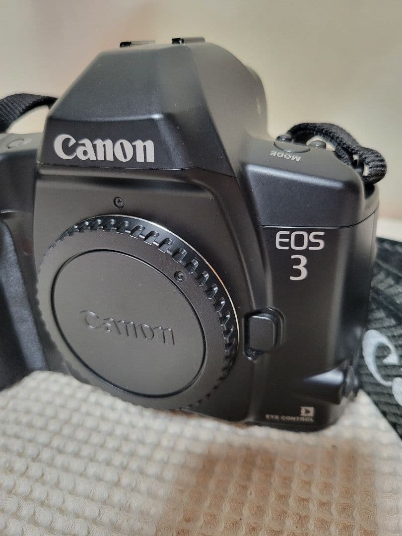 キヤノン EOS3 アイコントロール レンズ付き EOS-3 - キヤノンカメラミュージアム