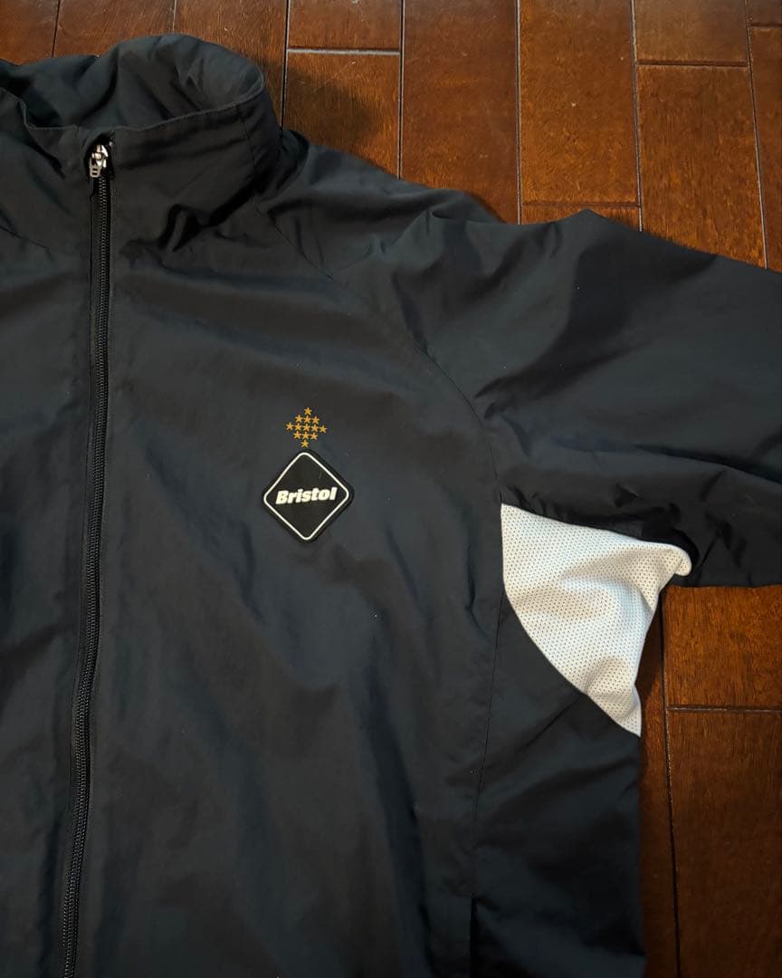 NIKE / F.C.Real Bristol ナイロンジャケット ブラック - メルカリ