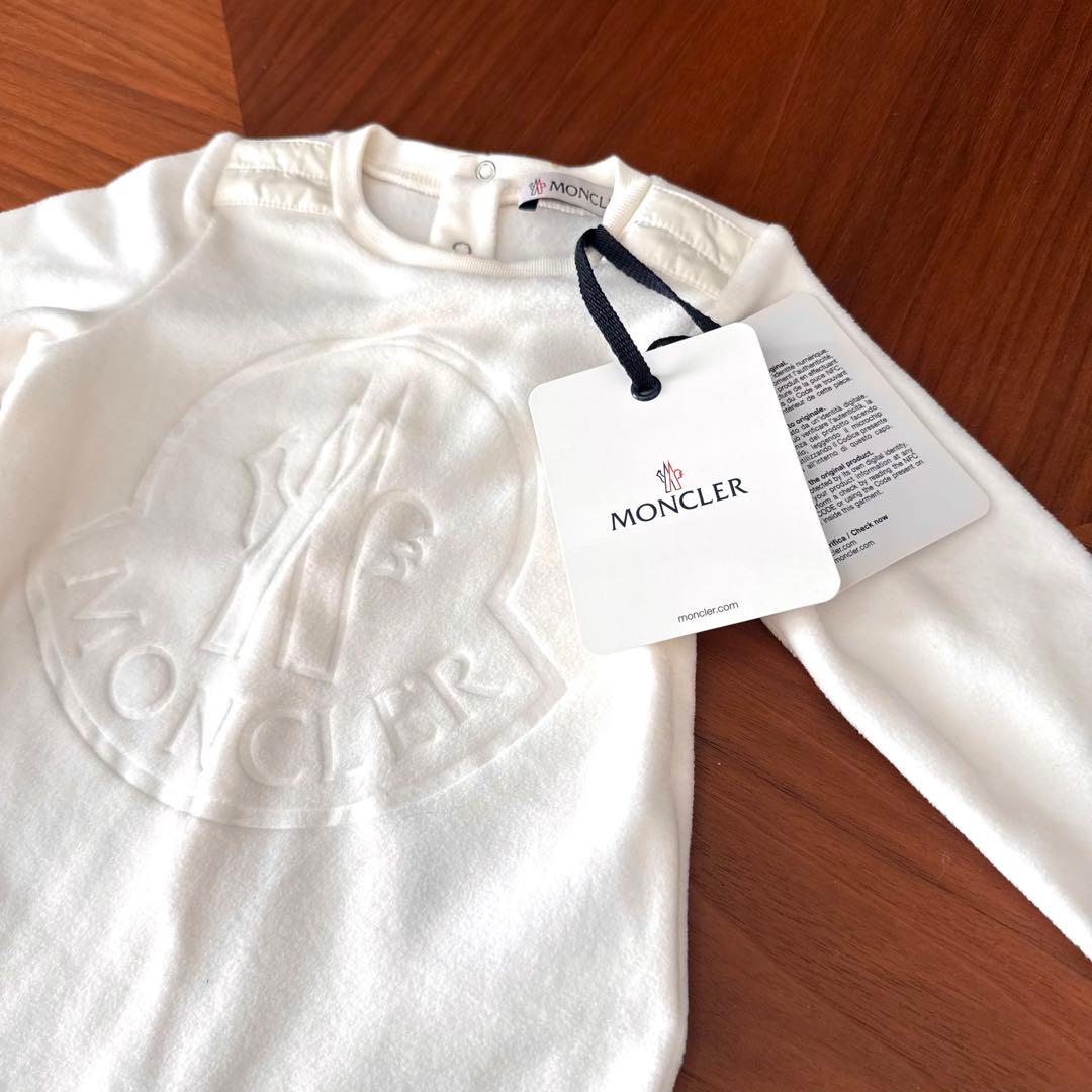 新品タグ付き MONCLER モンクレール ベビー ロゴフリースロンパース 白