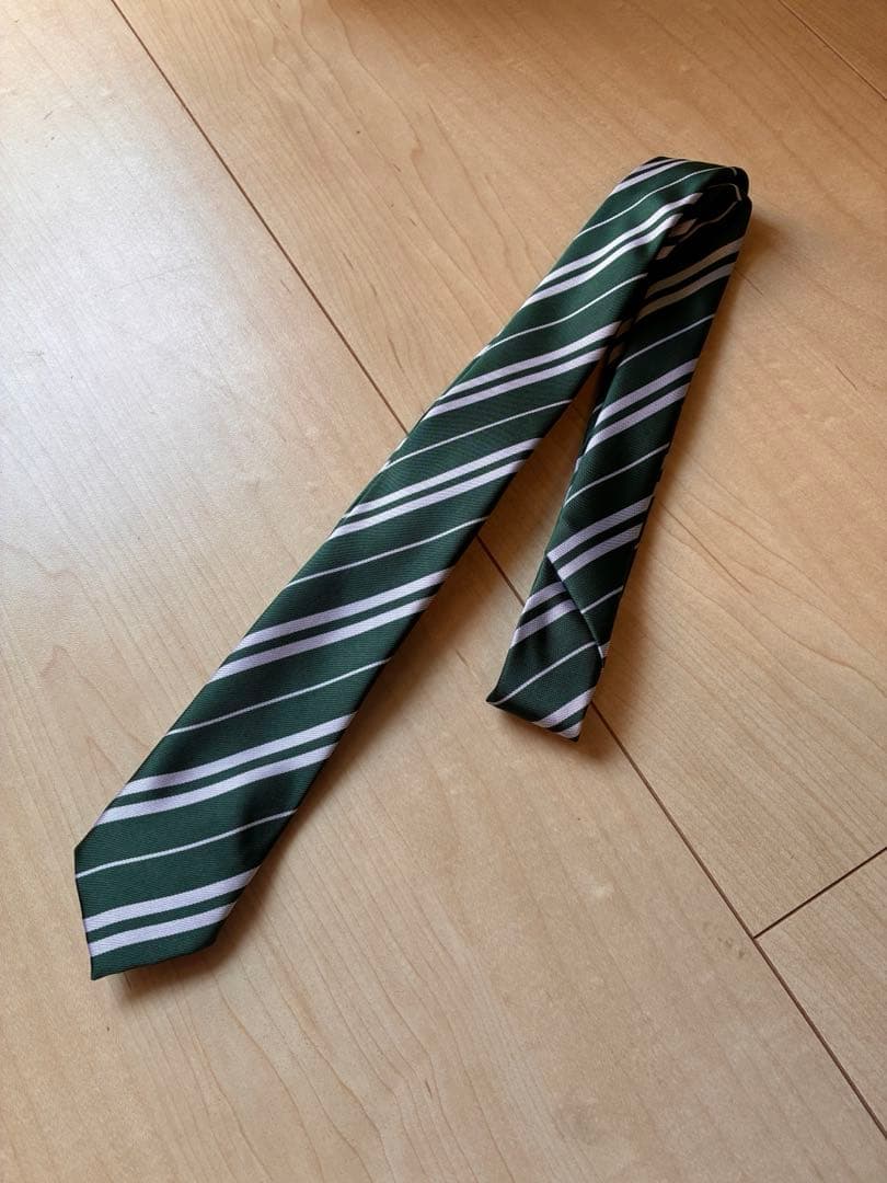 ハリーポッター スリザリンセット(ローブ、杖、マフラー、ネクタイ