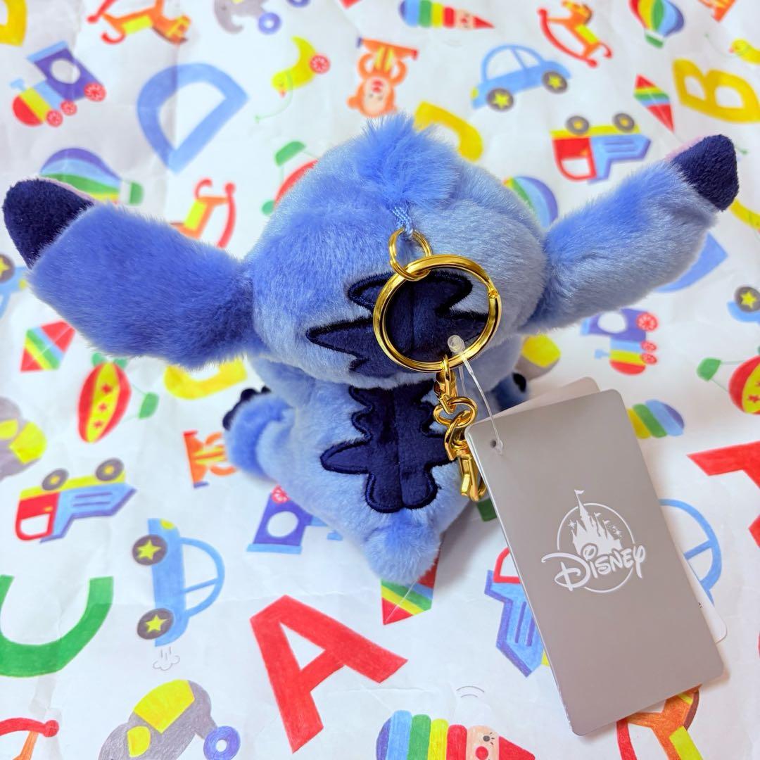 スティッチ ぬいぐるみキーホルダー・キーチェーン MOGUMOGU - メルカリ