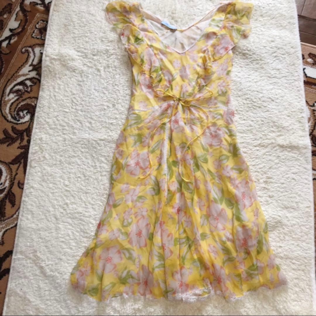 ブルマリン 花柄シフォンワンピース イエロー - メルカリ