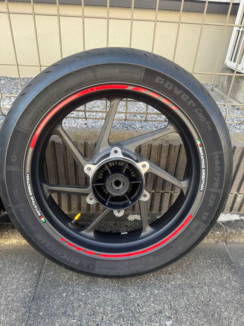 CBR250RR（2023-）純正ホイール ミシュランPower cup evo - メルカリ