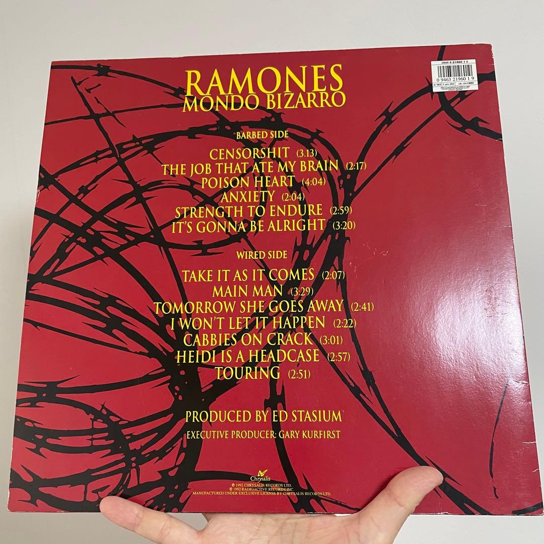 直筆サイン入り RAMONES MONDO BIZARRO ラモーンズ LP - メルカリ