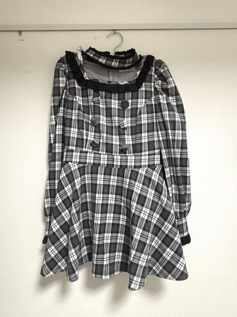 タイムセール⭐︎pium クロスチョーカードーリーセットアップ - メルカリ