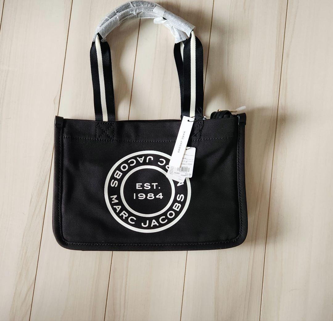 アンパンマン様専用 マークジェイコブス 新品タグ付き - メルカリ