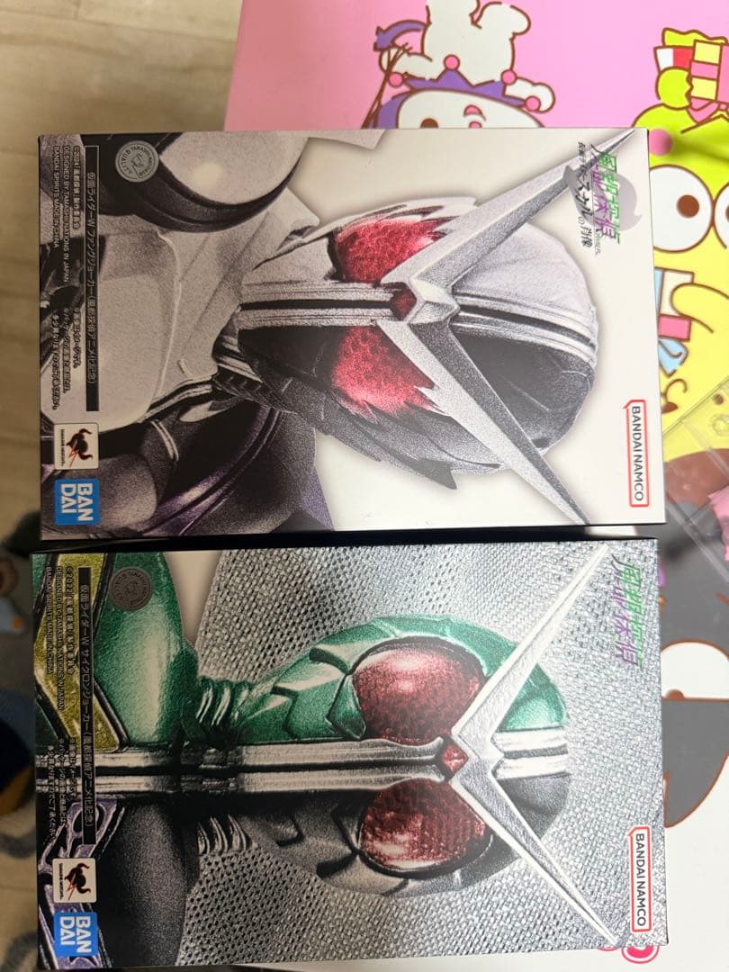 真骨彫　仮面ライダーW サイクロンジョーカー+ファングジョーカー Amazon.co.jp: TAMASHII NATIONS S.H.フィギュアーツ(真骨彫製法) 仮面