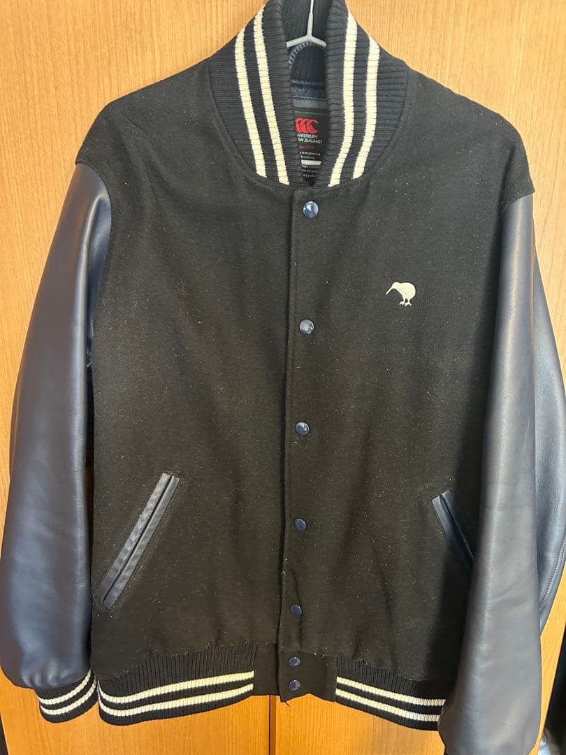 さどぅ　Canterbury スタジャン ブラック L CANTERBURY/カンタベリー/スタジャン/スタジアムジャンパー/アワード