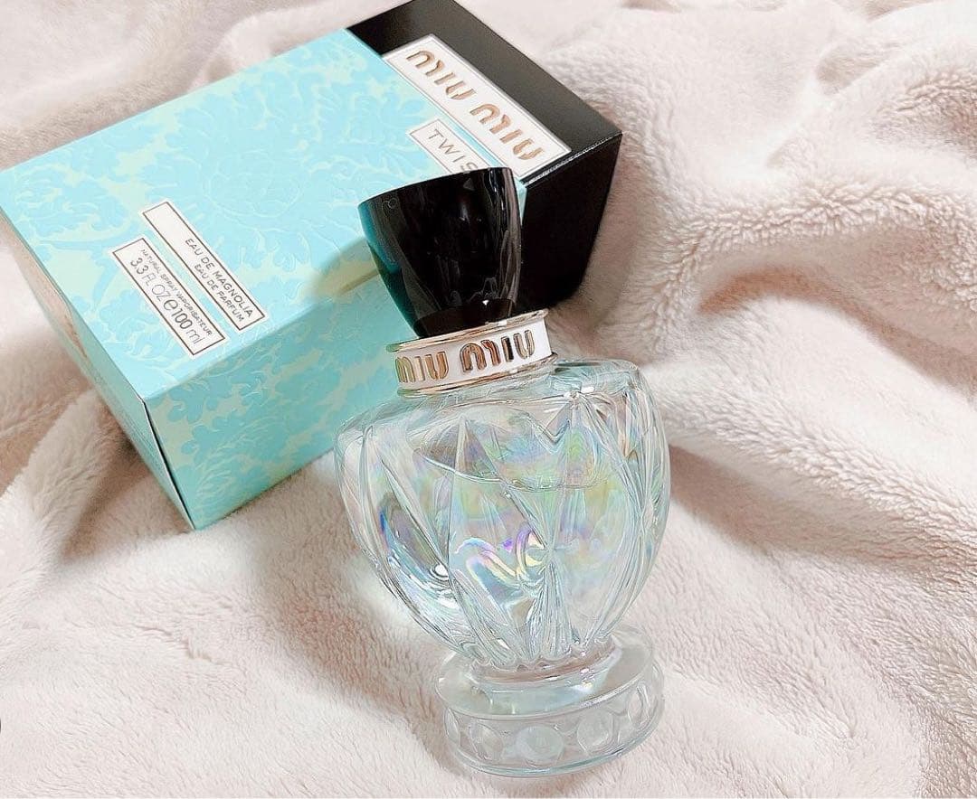 Miu Miu Twist オードマグノリアオードパルファム - メルカリ