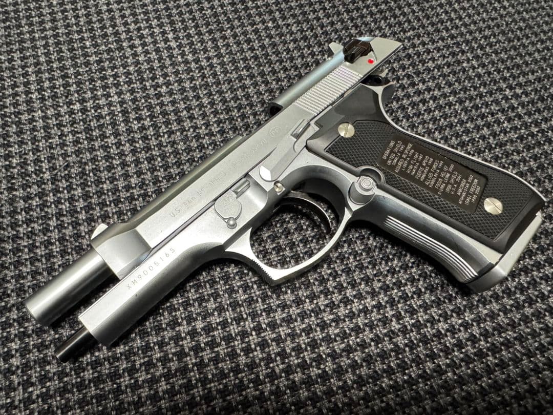 KSC M9 アニバーサリーシルバーリミテッド ABS 非07/ガスブローバック M92/M9 シリーズ｜ヒストリーアーカイブ｜カンパニー｜KSC