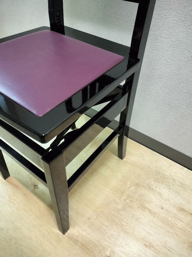 トムソン椅子 peacock 吉澤