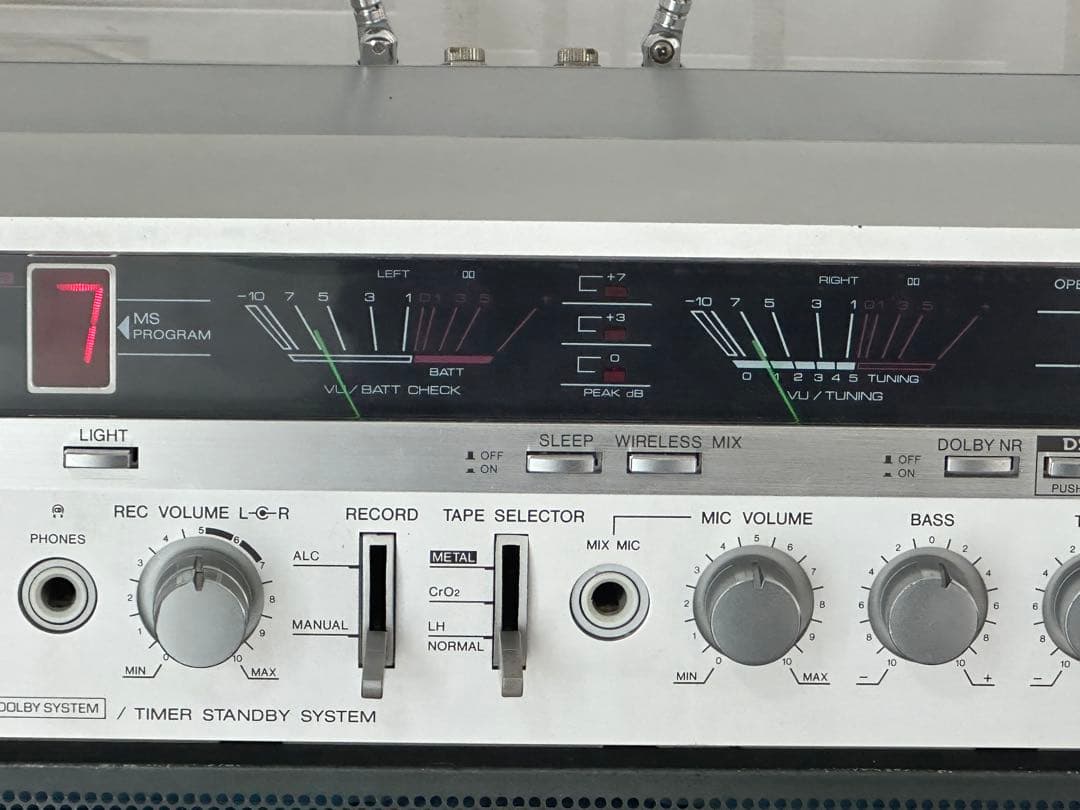 動作品|AIWA アイワ ラジカセ CS-J88 ラジオ 昭和レトロ - メルカリ