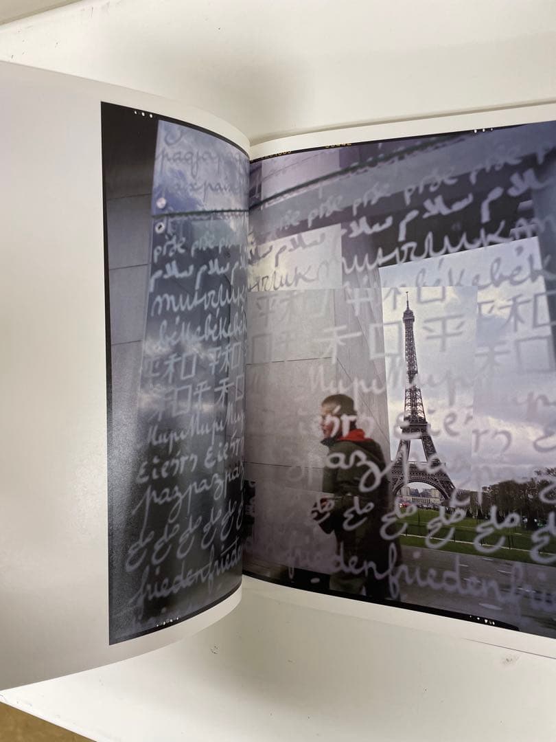 VU'à Paris アートブック VU'à Paris アートブック Paris-based