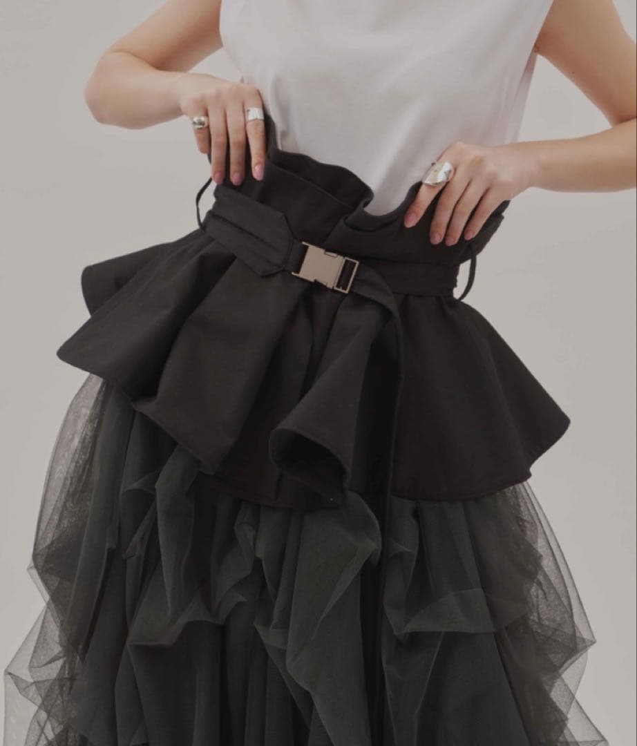 ラベルエチュード サークルフレアボリュームベルト ブラック - メルカリ