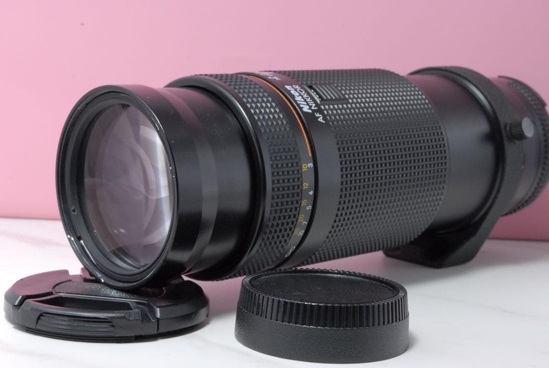 Nikon AF 75-300mm F4.5-5.6 望遠レンズ　運動会　紅葉