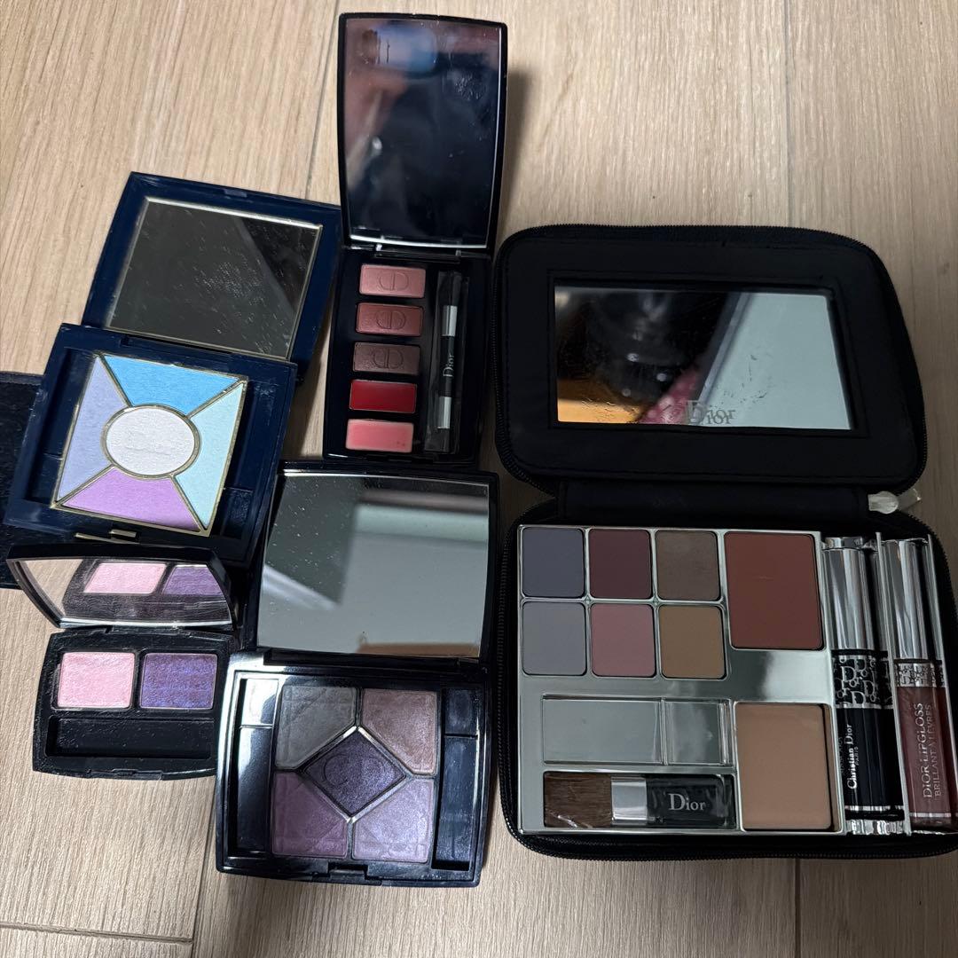 DIOR、CHANELコスメ - メルカリ