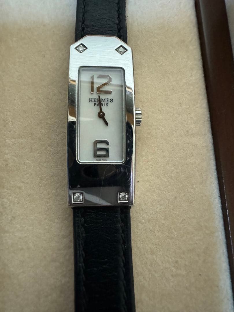 エルメス　HERMES ケリー　ウォッチ　時計　ブラック　箱付き エルメス ケリーウォッチ KE1.210 ブラック レディース 時計 【中古