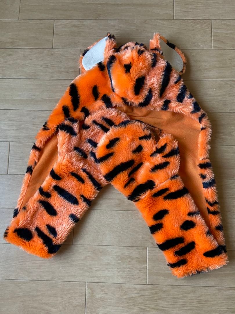 ディズニー ティガー ファンキャップ 手袋付きマフラー - メルカリ