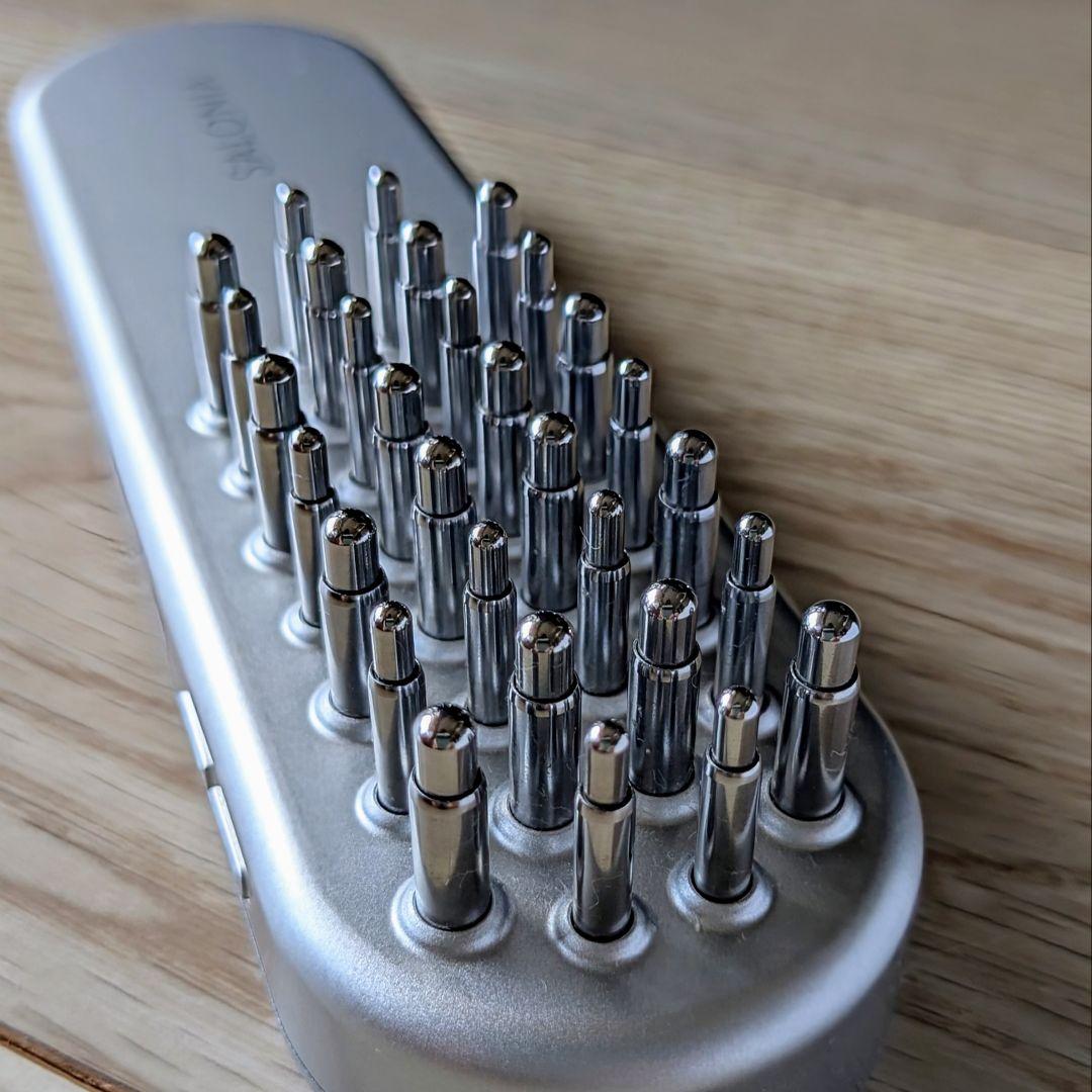 《美品》SALONIA サロニア EMSリフトブラシ