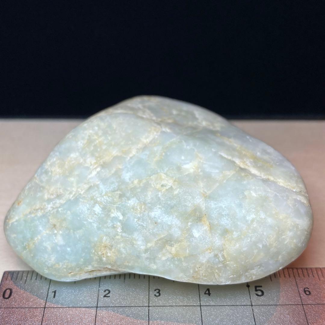 【専用品】 糸魚川翡翠　海中翡翠　海石　原石　120.5ｇ