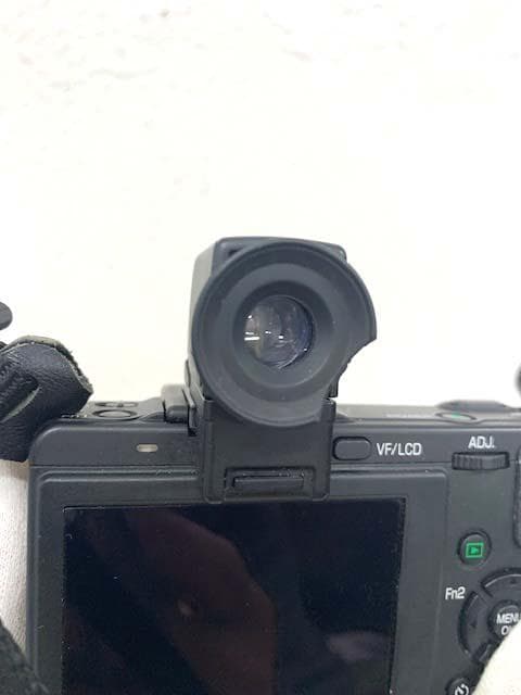 RICOH☆GX200 VF-1 外付けファインダー付属☆高級コンデジ☆現状品
