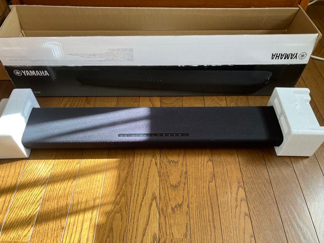 スピーカー・ウーファー YAMAHA YAS-109(B) ヤマハ | YAS-109 - サウンドバー - 概要