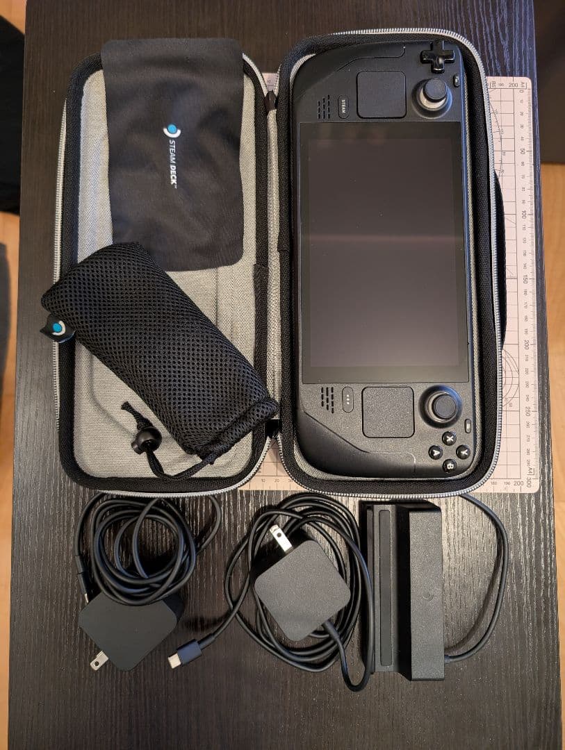 Steam Deck LCD 512GB + ドッキングステーション Steam Deck LCD 512GB | Jawa