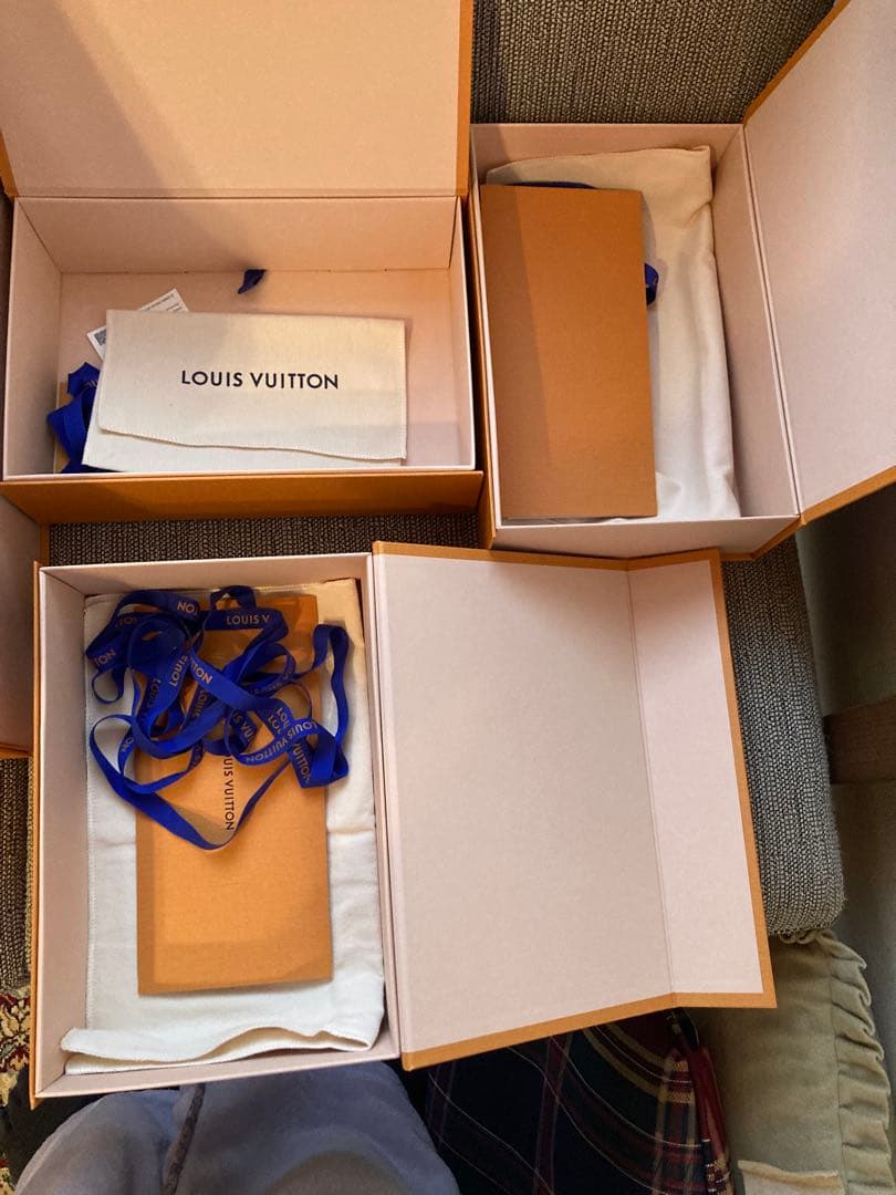 ルイビトン ショップバッグ、空箱 15個2023.2024.2025年 - メルカリ