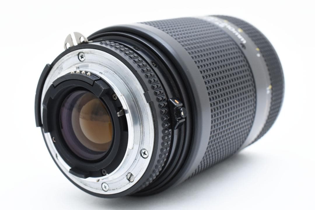 Nikon AF Nikkor 70-210mm F/4-5.6 AFレンズ