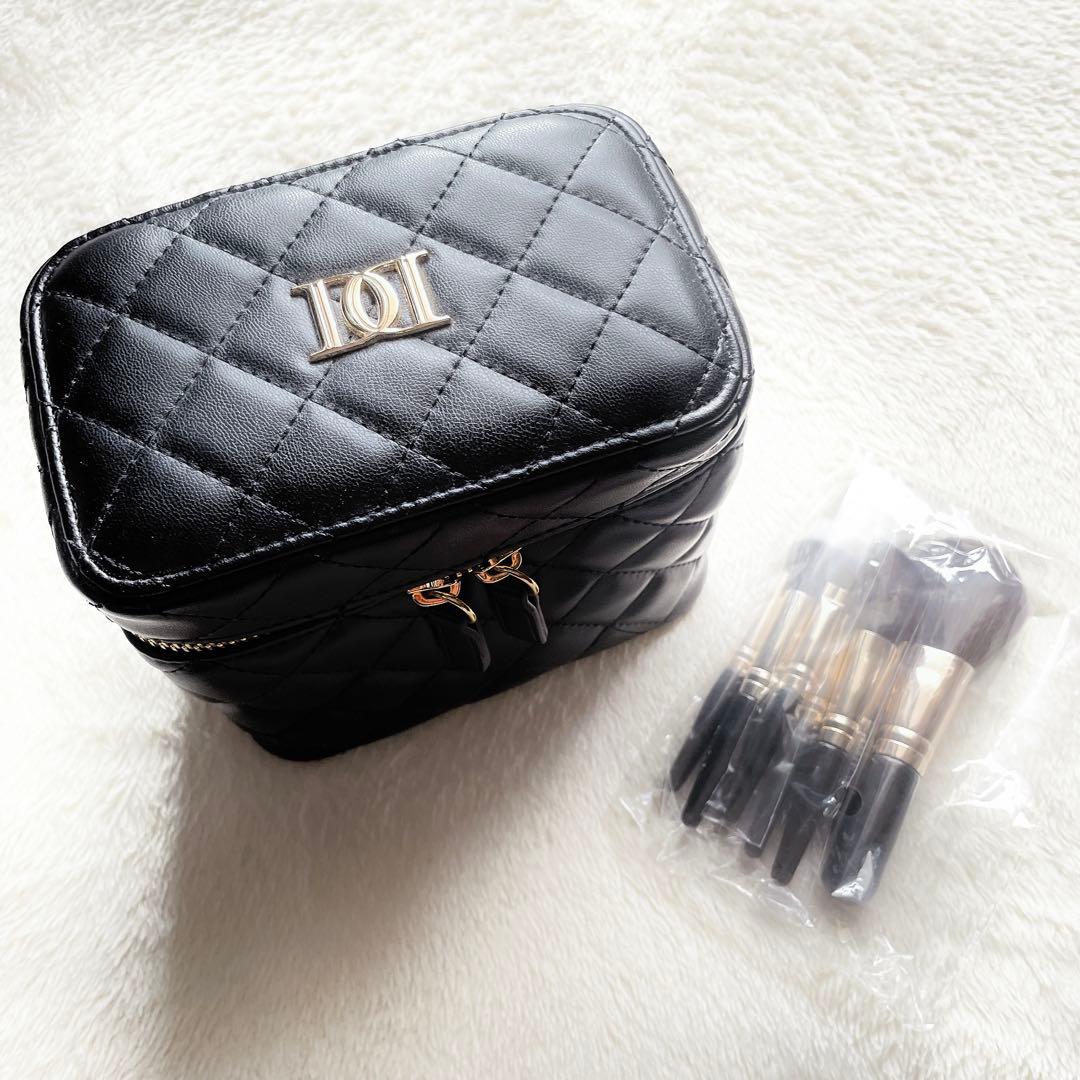 新品未使用 ダーリッチ ノベルティ DDキルティングメイクポーチ メイク