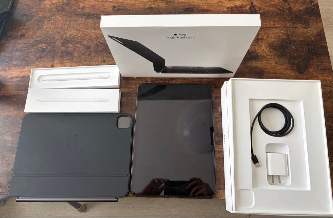 2025モデル　iPad pro M4チップ　11インチ　セルラー　セット売り Apple iPad Pro 11インチ (M4) Wi-Fi+Cellular 256GB 2024年春モデル