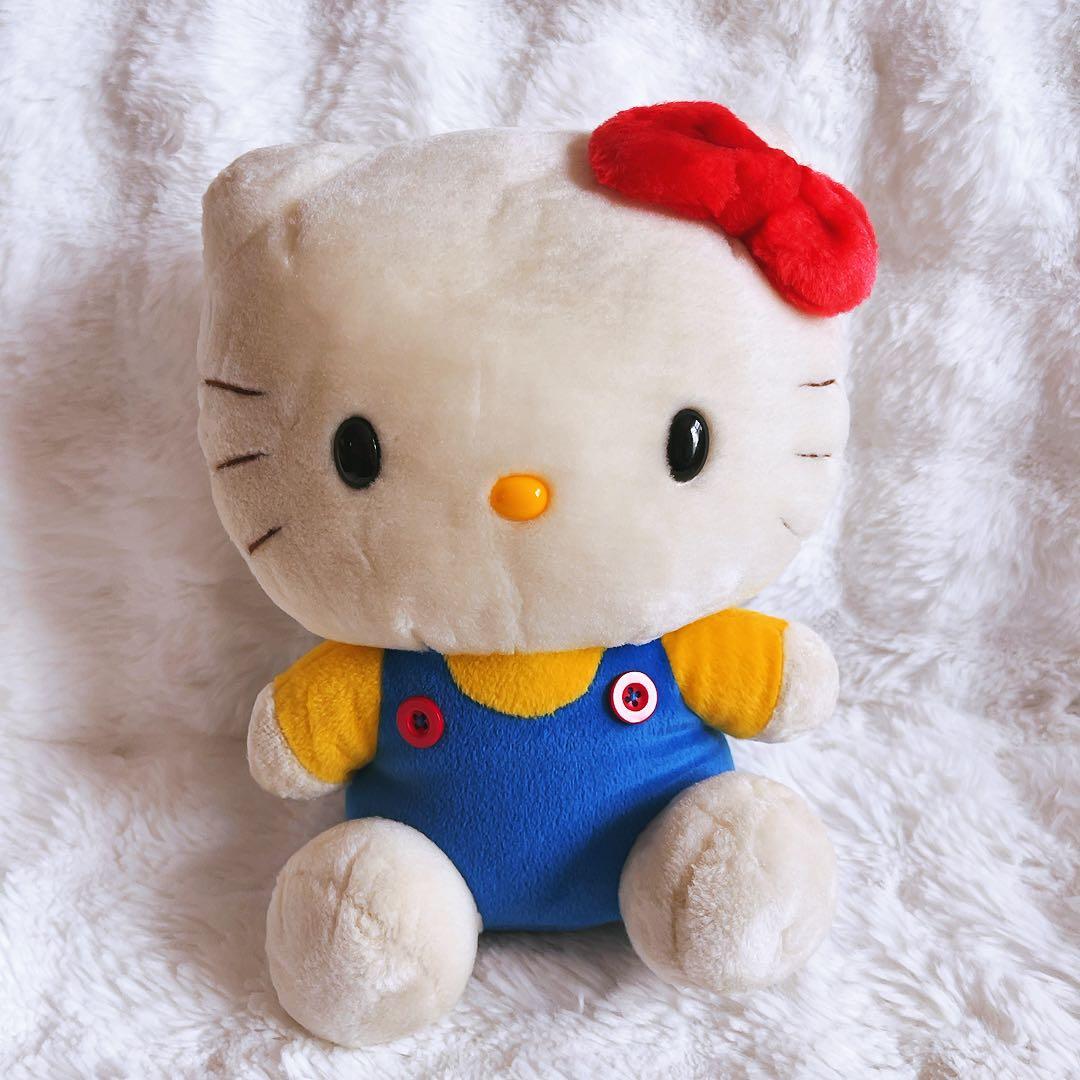 希少レア　ハローキティ　レトロぬいぐるみ　BIGぬいぐるみ 平成レトロ　サンリオ 希少レア ハローキティ ぬいぐるみ マスコット 世界の衣装 サンリオ