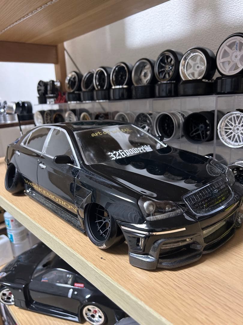 チーム鉄人クラウン180マジェスタV I Pボディ☆新品未走行品