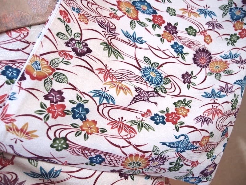 型染め小紋（菊、梅、桜文etc）裄64,5 正絹美品