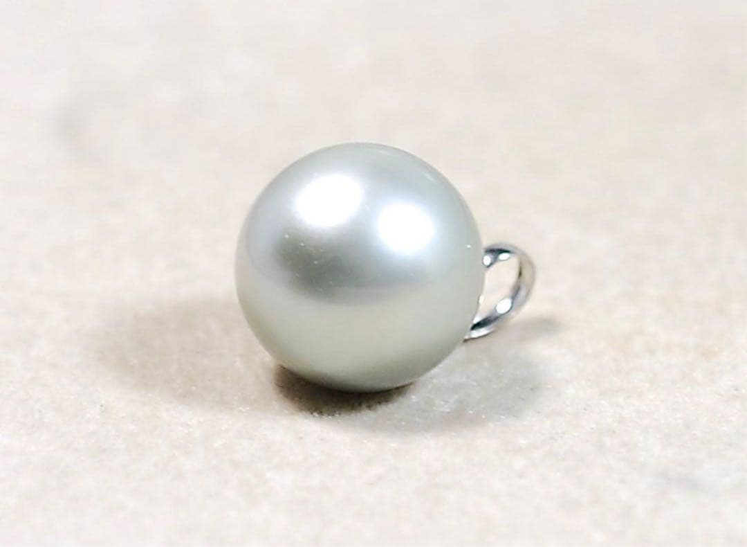 icachan様用！！【至高の特大☆】南洋白蝶真珠 pt850 パール トップ