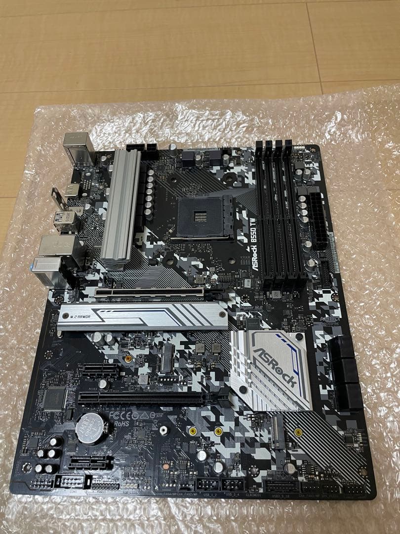 即発送 v-color デスクトップPC用 メモリ 白 DDR4 16GBx2枚