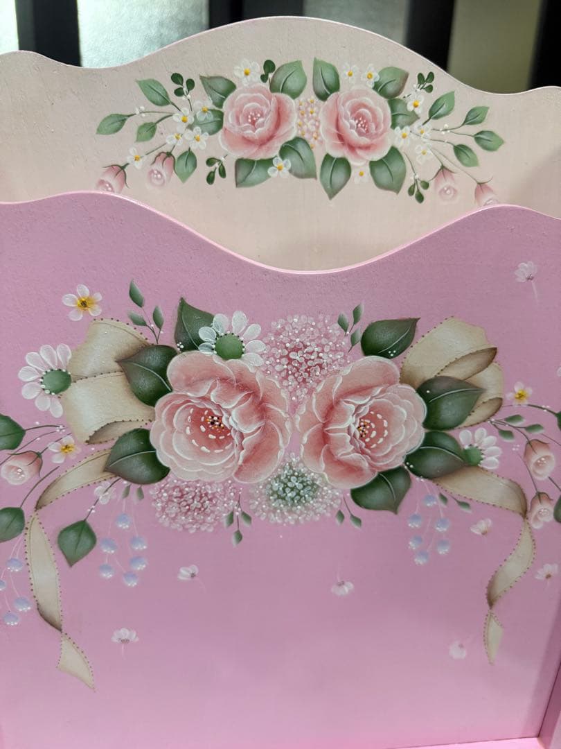 トールペイント作品 ピンクの薔薇とリボン柄 木製収納ボックス