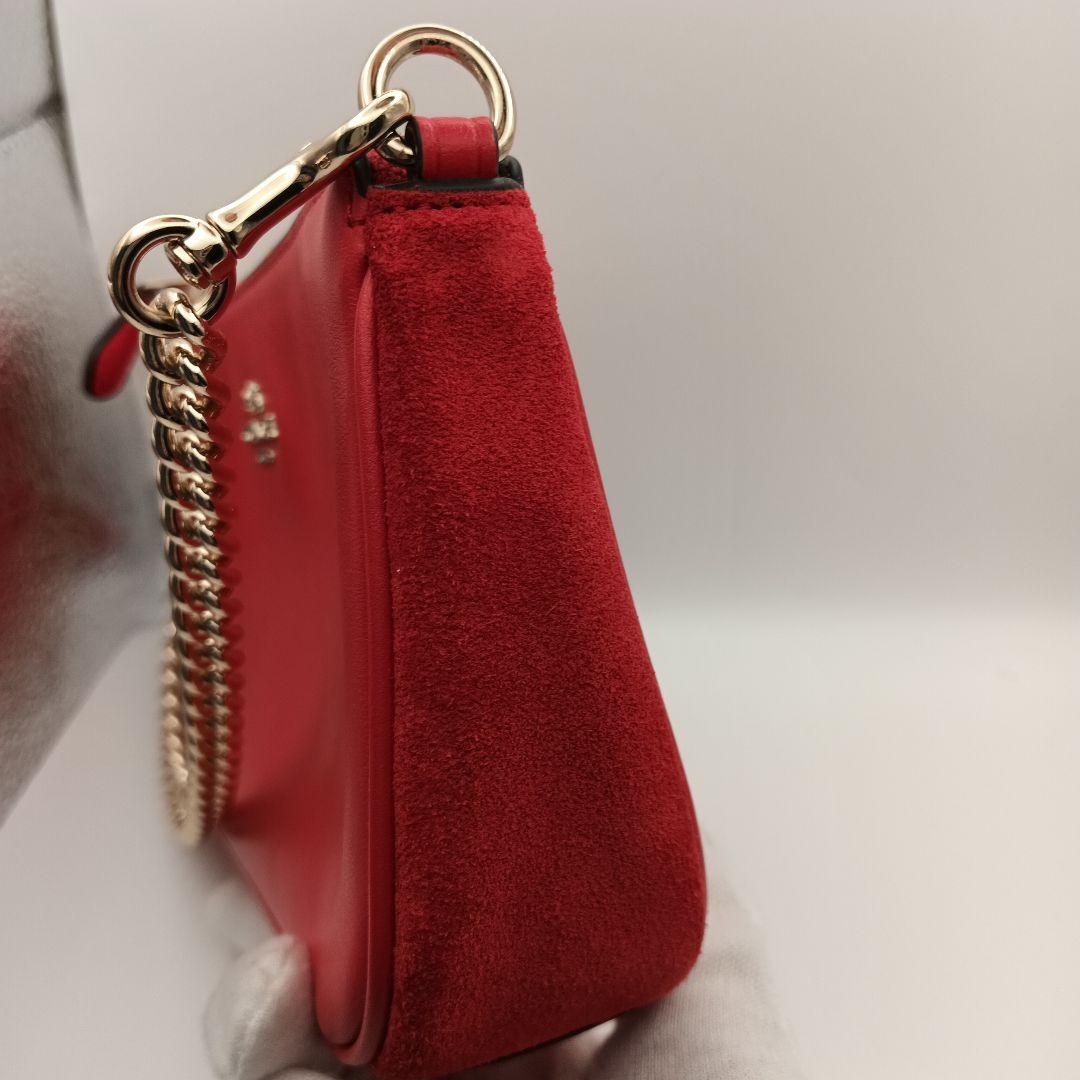 美品✨コーチ アクセサリーポーチ レザー 赤 チェーン ゴールド金具