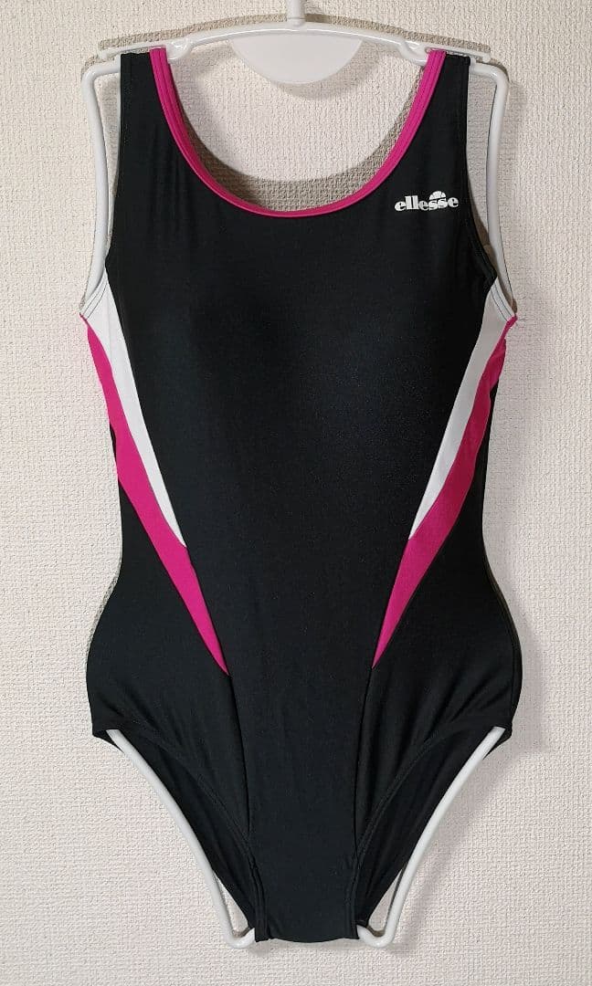 ellesse 競泳水着 ブラックベース M【未使用・匿名配送】 - メルカリ